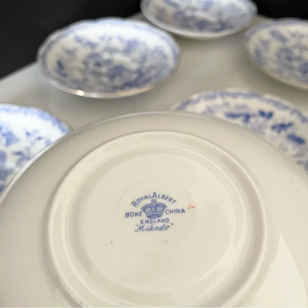 10 Piece SET - Cups & Saucers - Mikado by Royal Albert